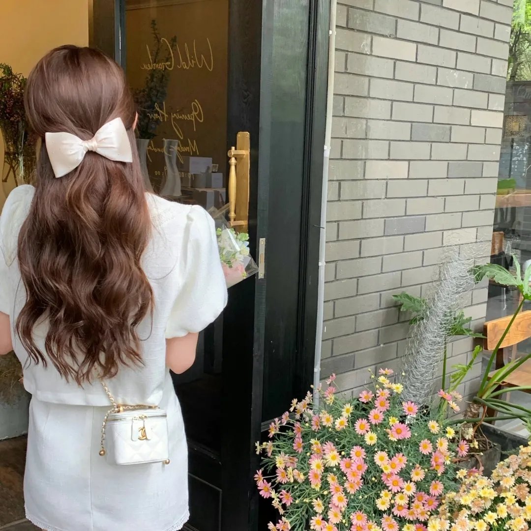 红衫泪痕